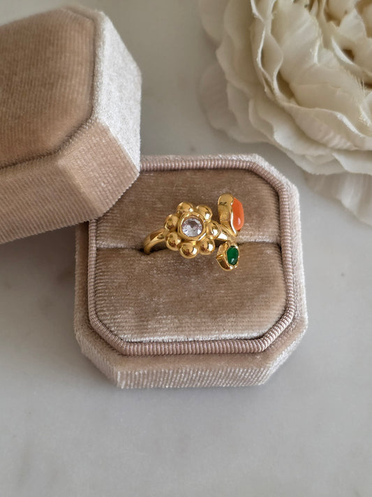 Gold cubic zirconia flower ring
