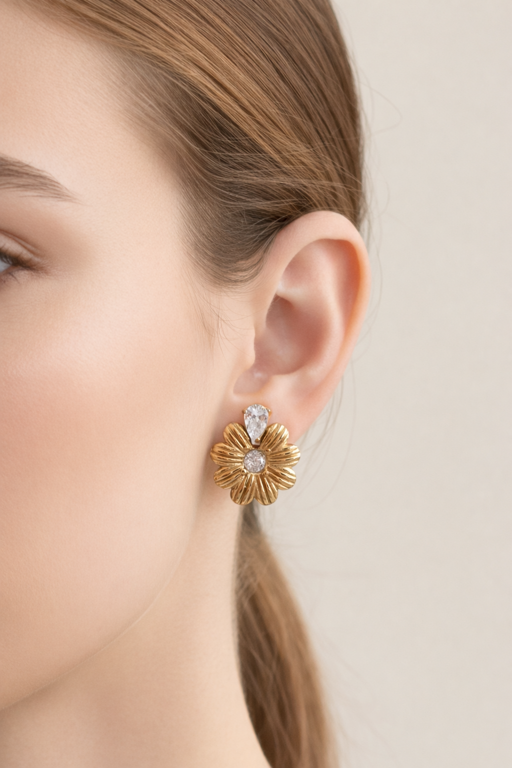 ETERNAL FLOWER ELEGANCE EARRINGS