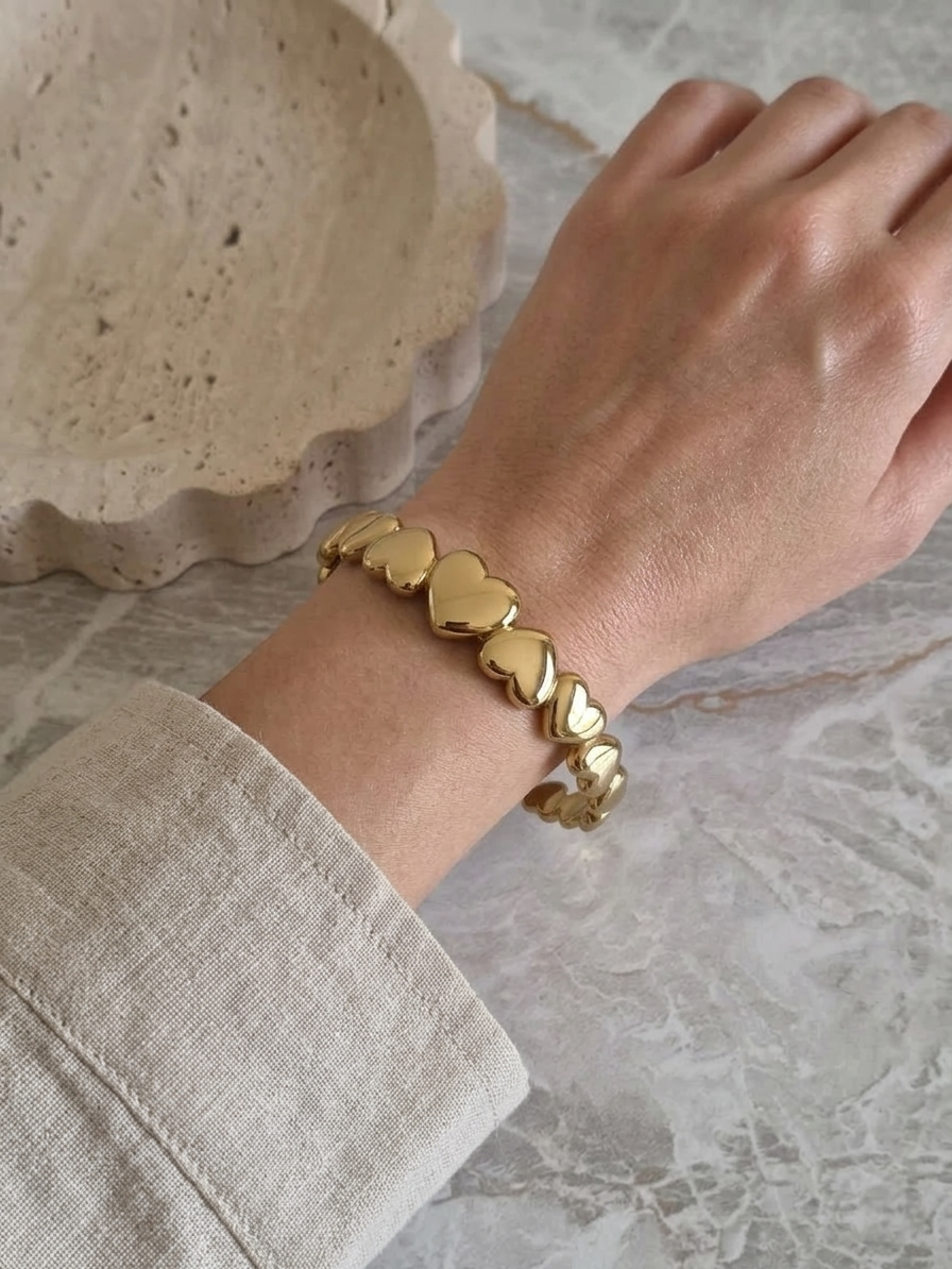 BELFIN HEART CUFF BANGLE