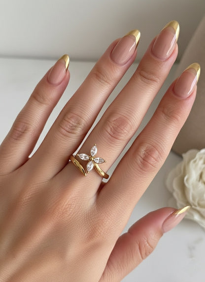 SABA FLOWER RING