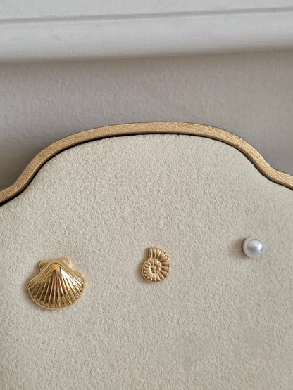 SINA SHELL EARRING SET