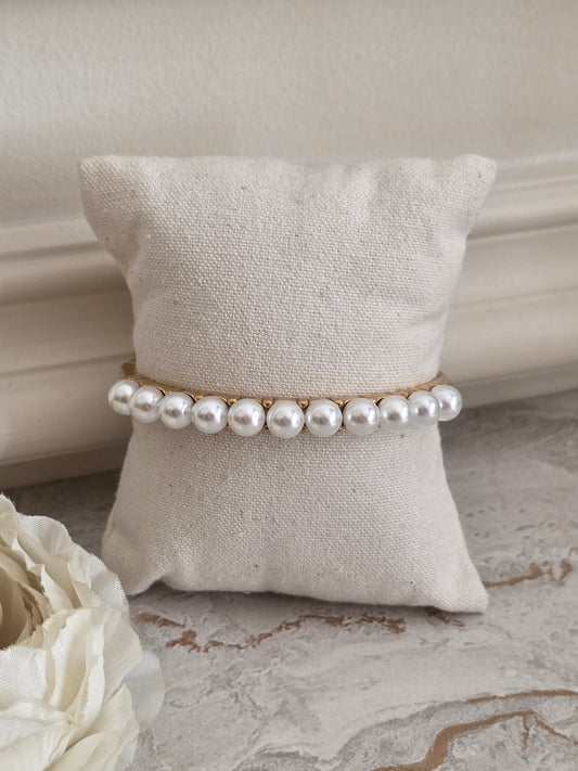 Statement Gold Pearl bangle