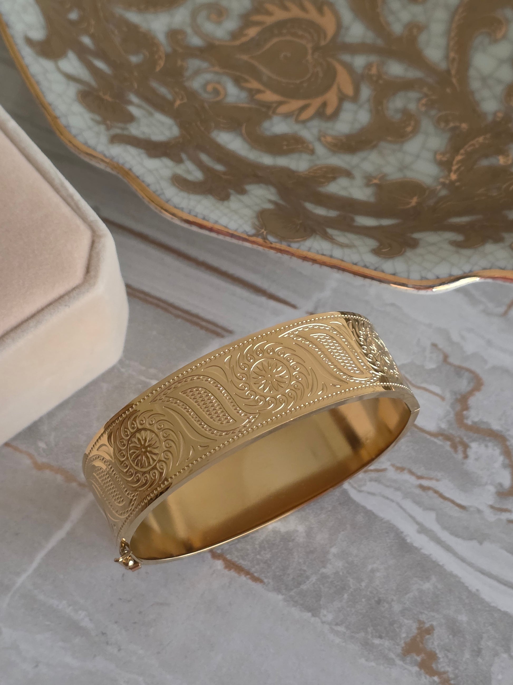gold stainless steel vintage inspired bangle