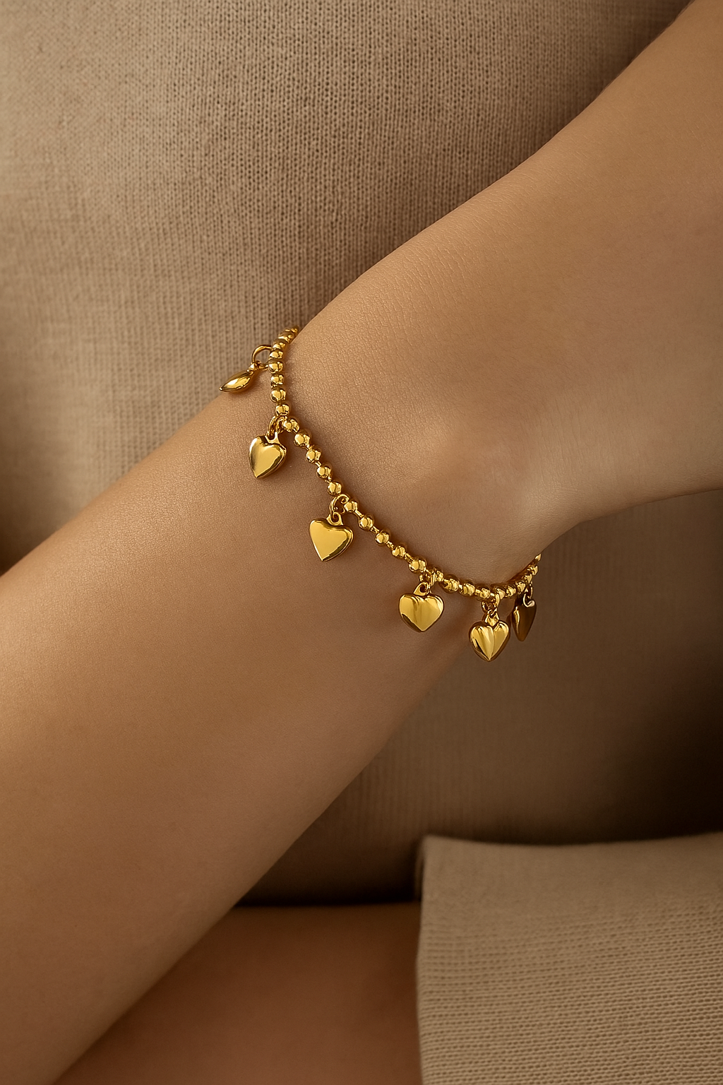 ZELIAH CHARM HEART BRACELET