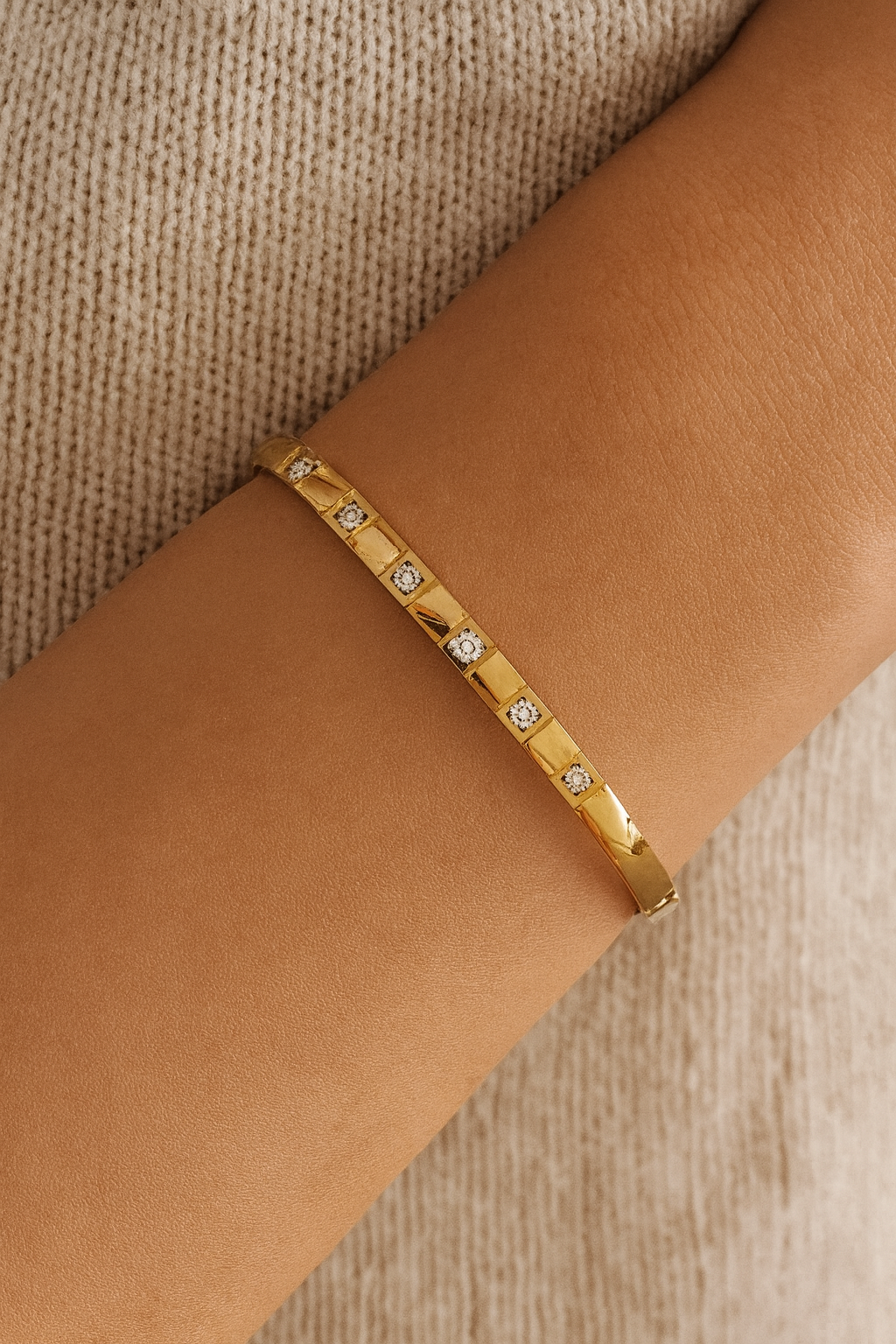 DIDEM BANGLE