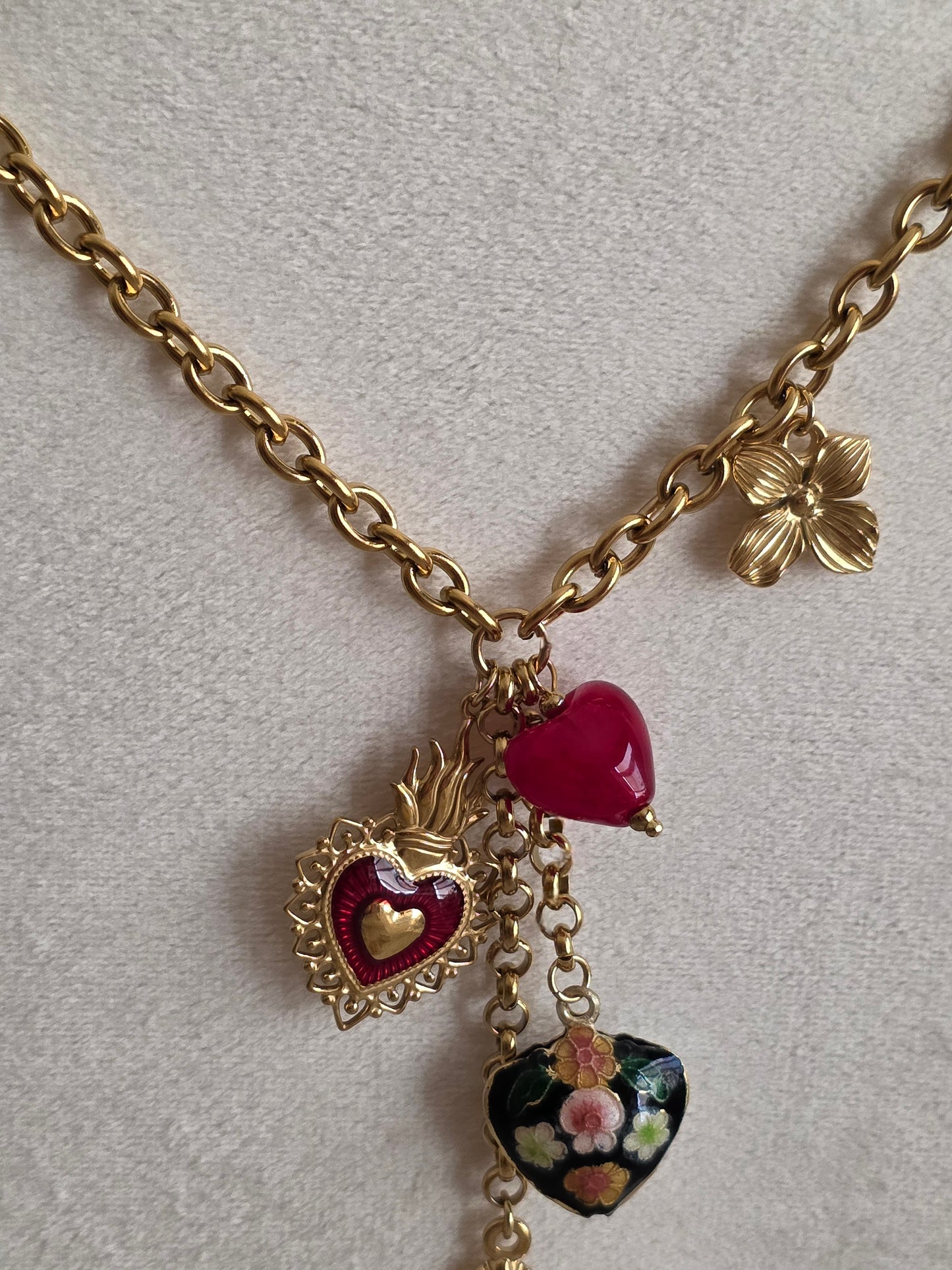 ALESSIA HEART CHARM NECKLACE