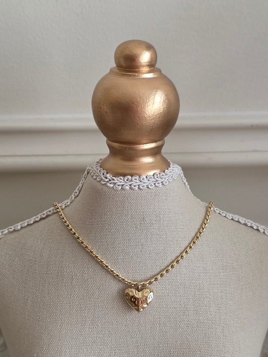 Gold heart necklace