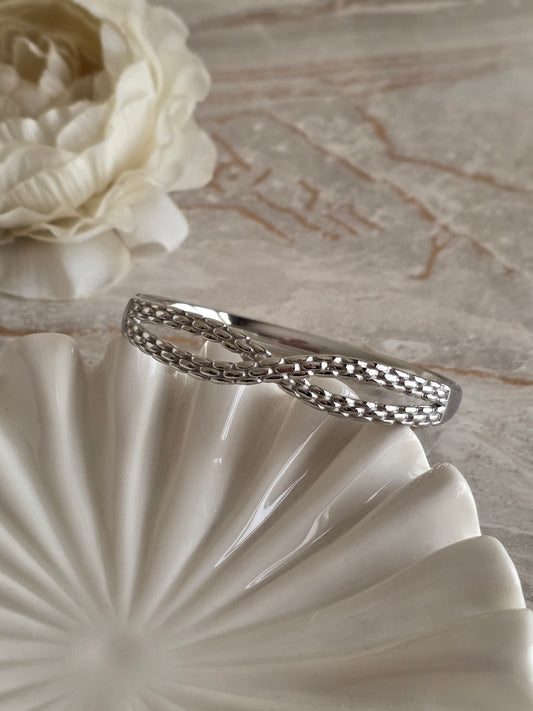 silver twist bangle