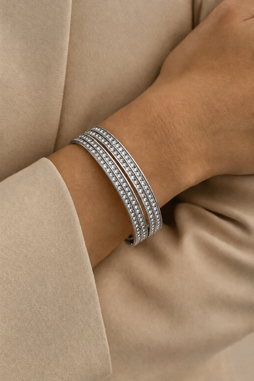 BERRA BANGLE SILVER