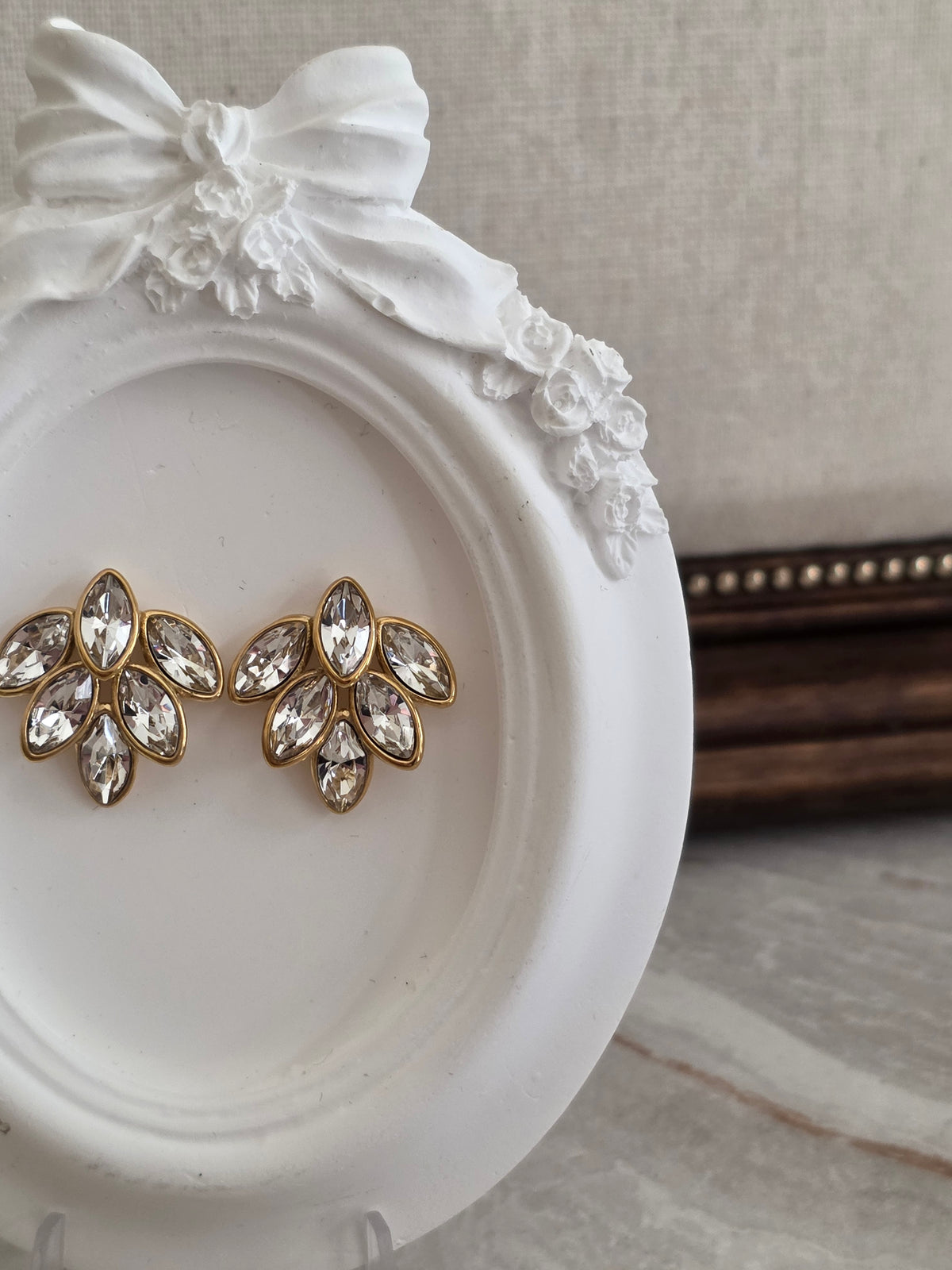 BELLA EARRINGS