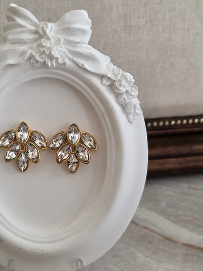BELLA EARRINGS