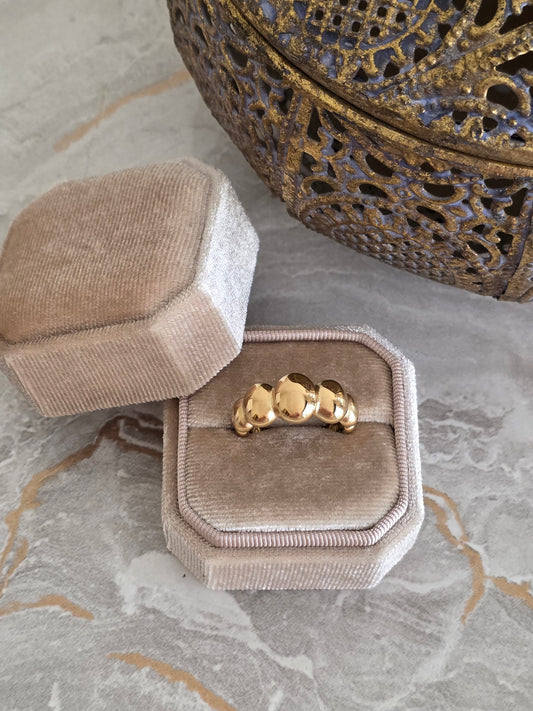 Gold bubble ring