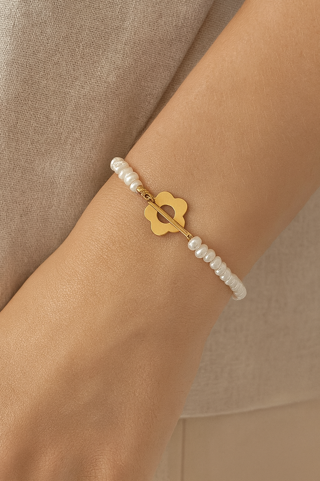 NARIN PEARL FLOWER CLASP BRACELET