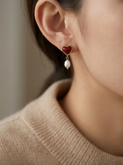 KAYRA HEART PEARL EARRINGS