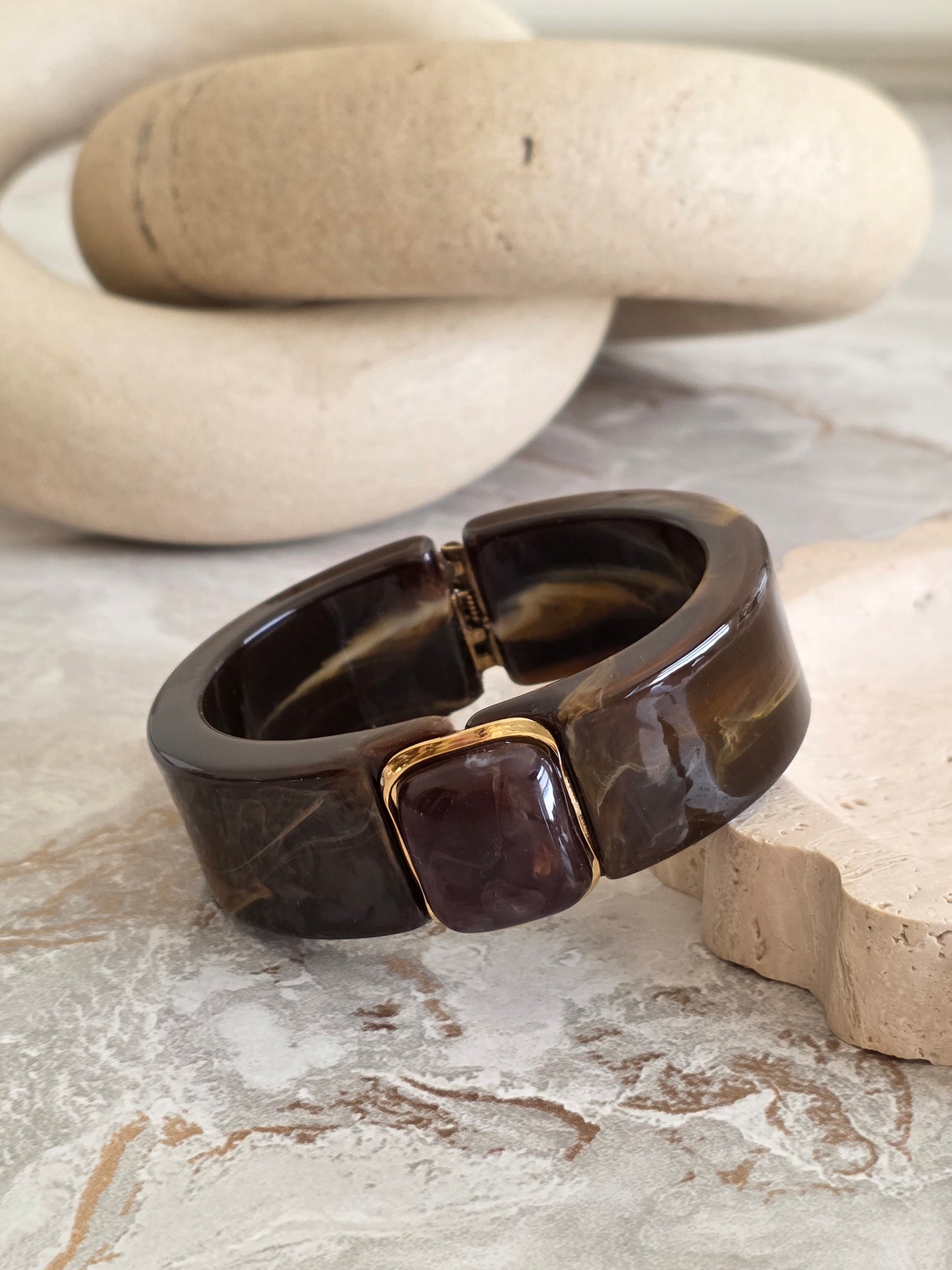 AYESHA ACRYLIC BANGLE
