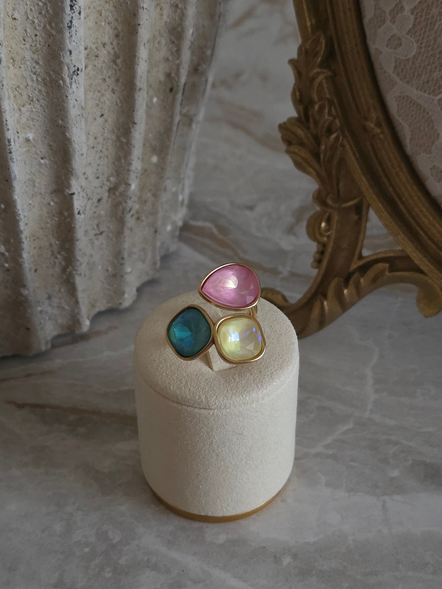 Gold coloured crystals statement ring