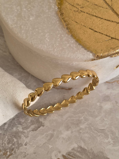 ALORA HEART BANGLE