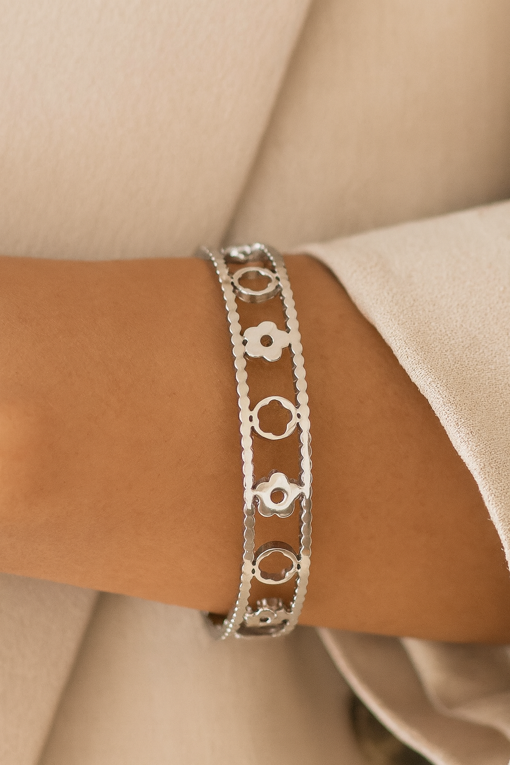 CEREN BANGLE
