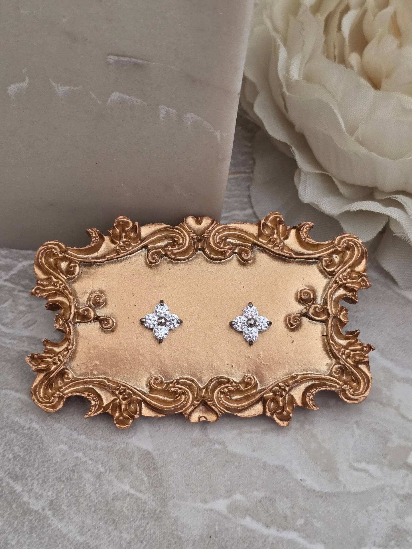Small silver clover earrings