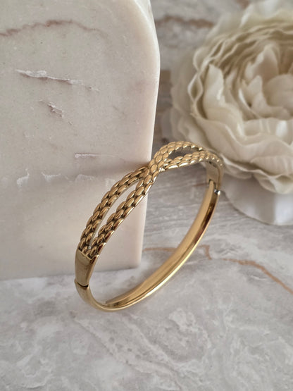 NAREN BANGLE