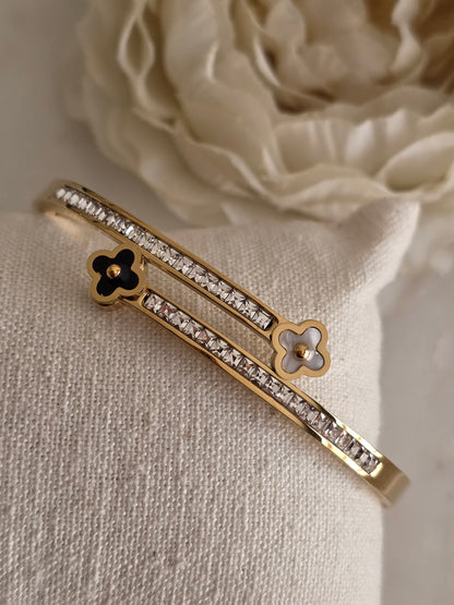ASHIRA CLOVER BANGLE