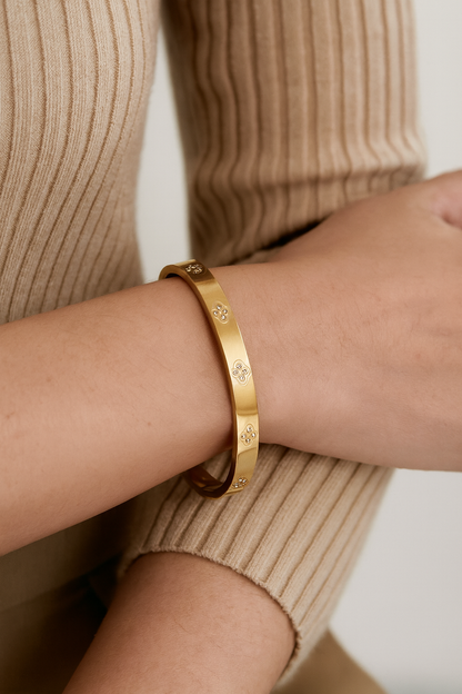 AMIRI CLOVER BANGLE