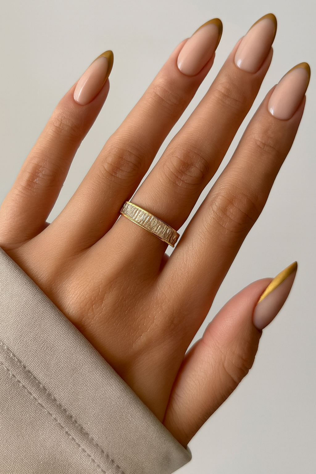 AMILIA RING