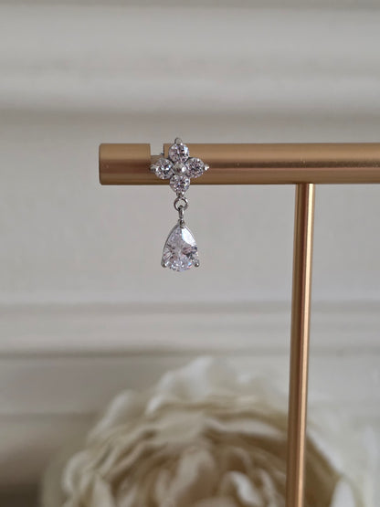 ELENA CLOVER EARRINGS SILVER