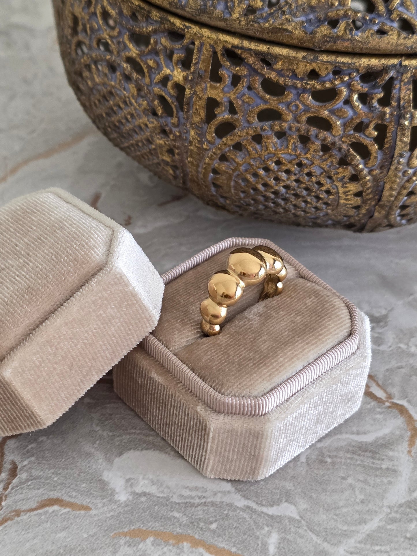 ZOYA RING