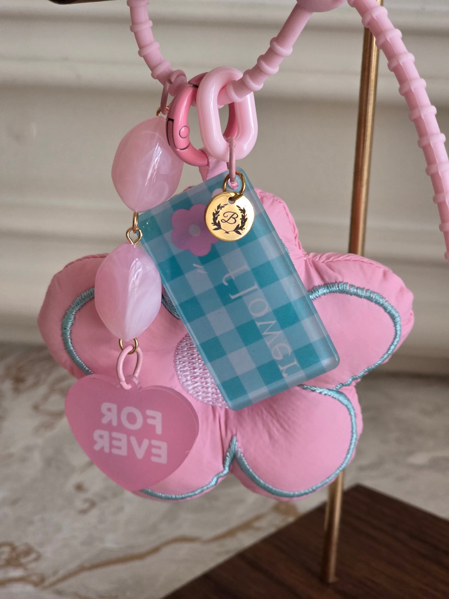 CUTE PLUSH FLOWER KEYCHAIN