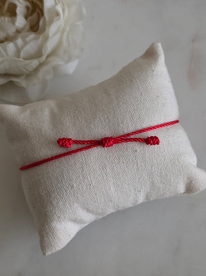 RED ROPE BRACELET