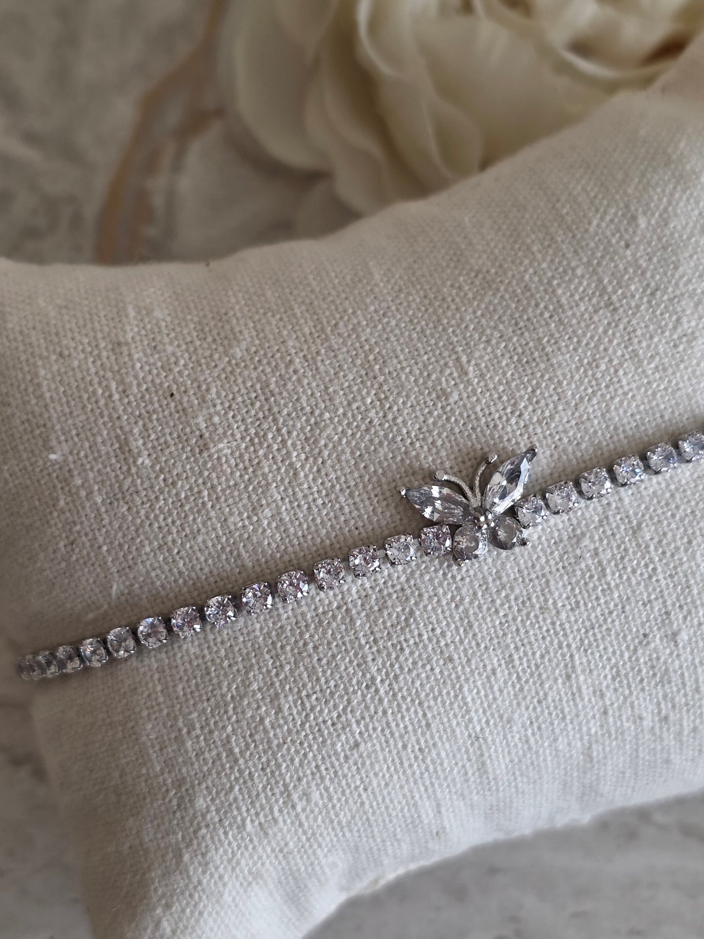 LALEH BUTTERFLY BRACELET SILVER