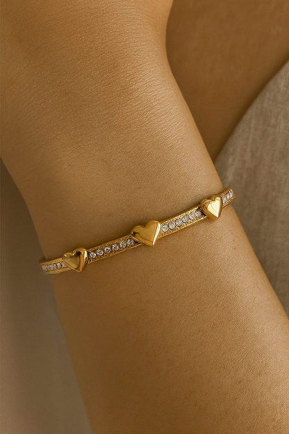 ELVAN HEART BANGLE