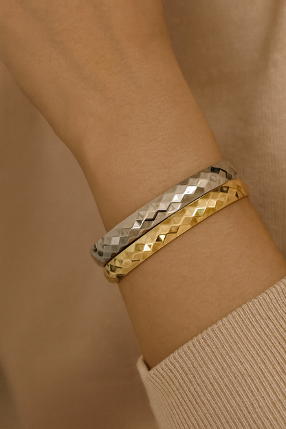 SEIRA BANGLE