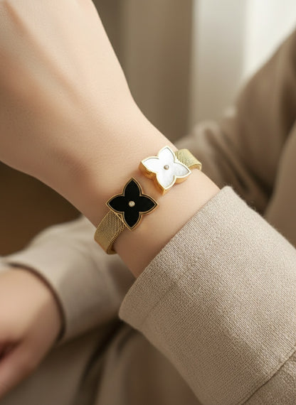 YUSRA CLOVER BANGLE