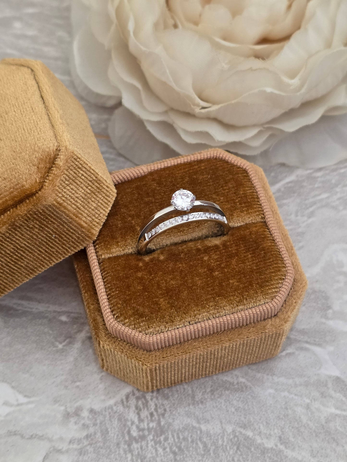 YARA RING SILVER