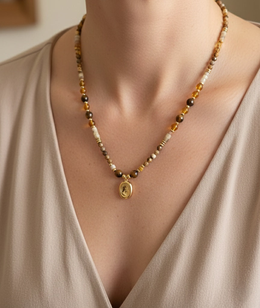 EYLUL NATURAL STONE NECKLACE
