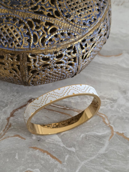 ELIM CLOVER BANGLE