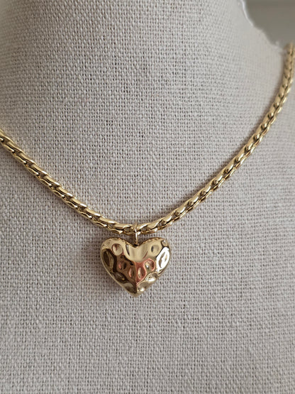 FERIDA HEART NECKLACE