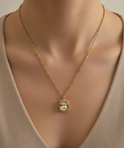 ASLI NECKLACE