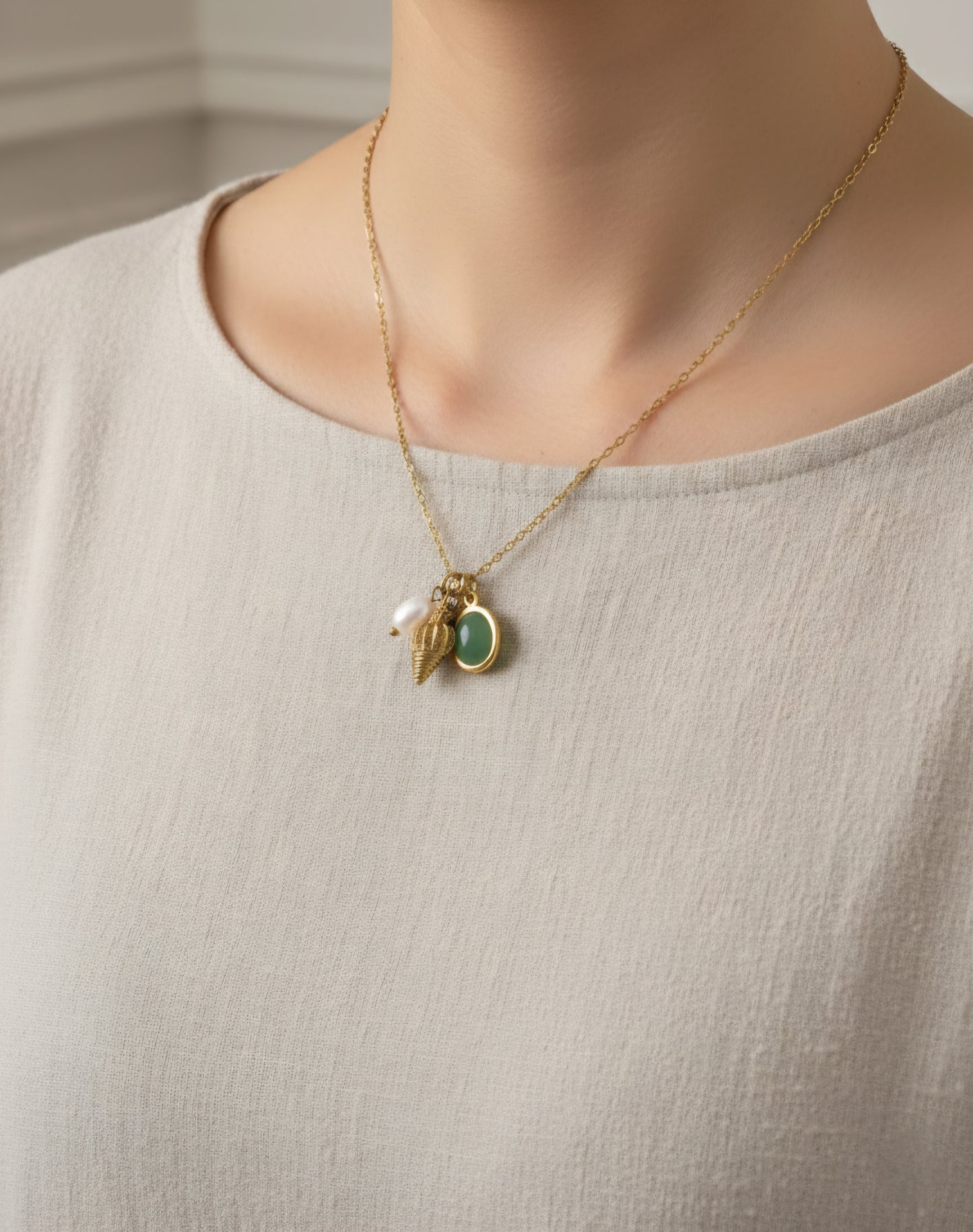 MIRAY SHELL AND PEARL NECKLACE