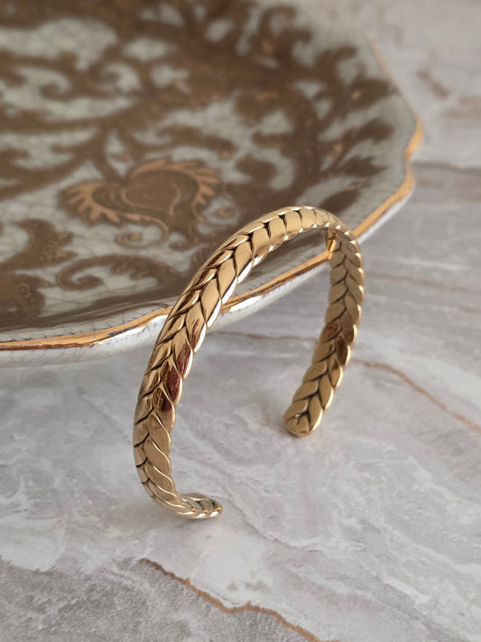 gold herringbone inspired cuff bangle