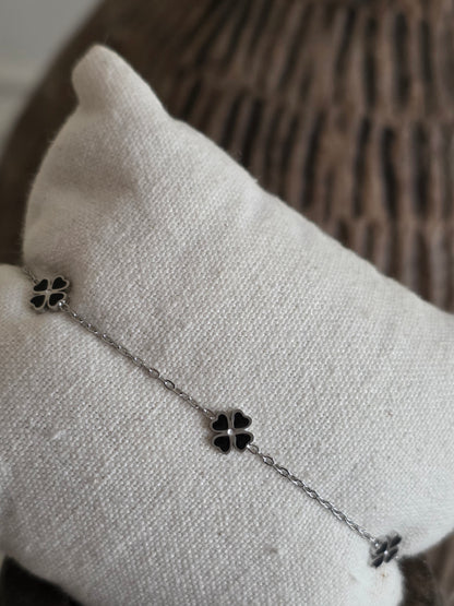 ALEENA CLOVER BRACELET SILVER