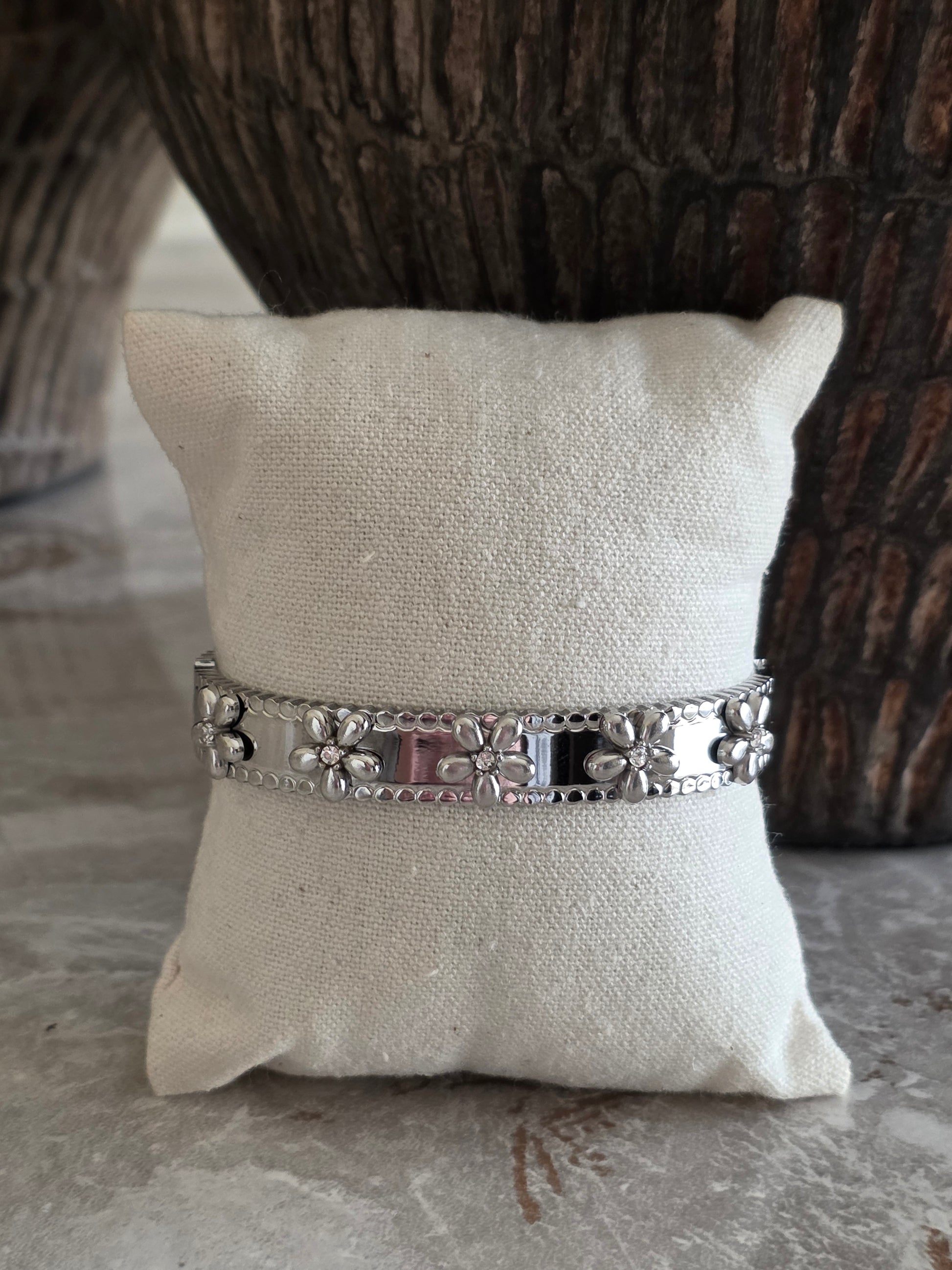 Silver flower bangle